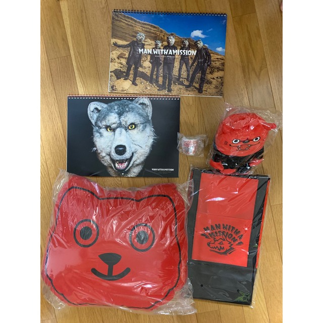 MAN WITH A MISSION   グッズ②