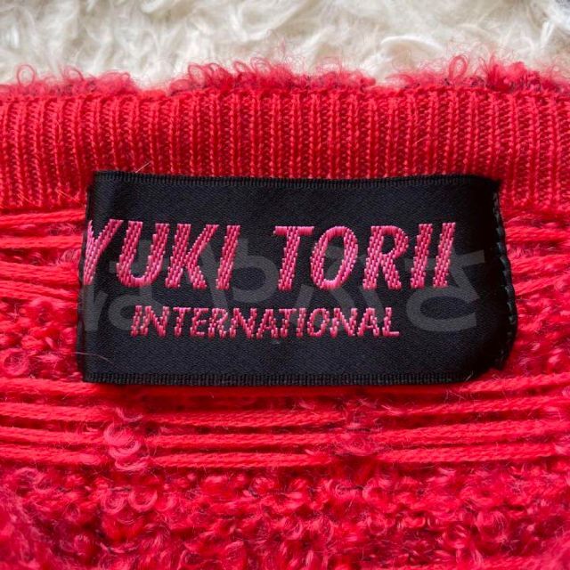 YUKI TORII INTERNATIONAL(ユキトリイインターナショナル)のYUKI TORII　ふわふわニットカーディガン　サイズ9号　赤 レディースのトップス(カーディガン)の商品写真