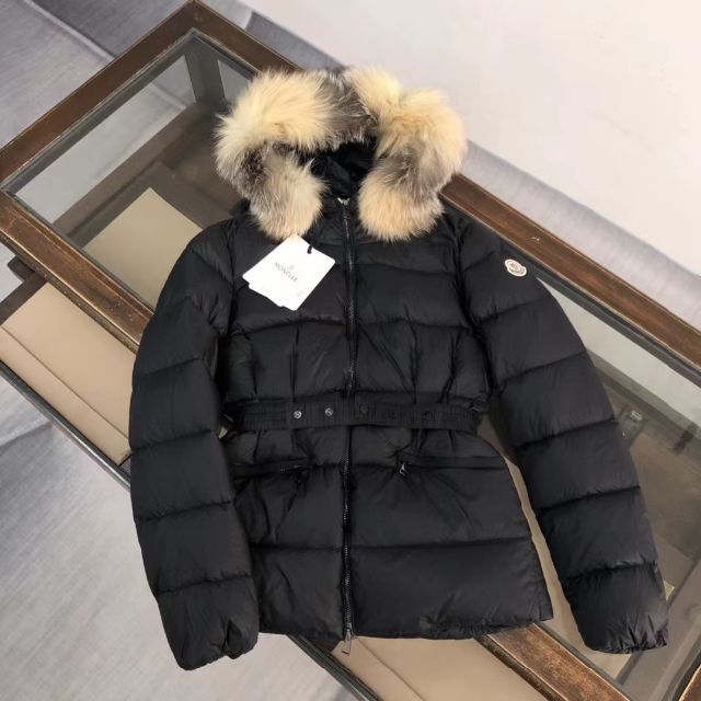 メーカー在庫少、売り切れ時はご容赦ください モンクレール ガールズ