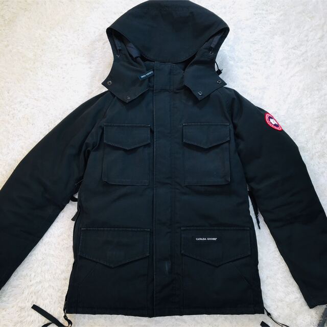 在庫あ好評 カナダグース ダウン カムループス 4078JM 黒 CANADA GOOSE 超激得即納