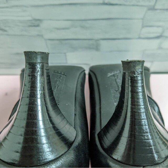 Salvatore Ferragamo(サルヴァトーレフェラガモ)の美　品！サルヴァトーレフェラガモショートブーツ 22102763 レディースの靴/シューズ(ブーツ)の商品写真