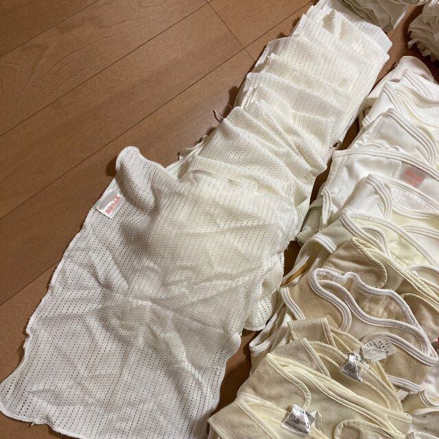 布オムツ 多量 キッズ/ベビー/マタニティのおむつ/トイレ用品(布おむつ)の商品写真