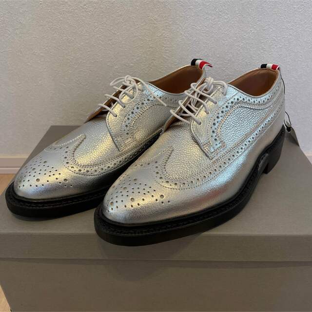 トムブラウン　THOM BROWNE  ウィングチップ　シルバーメンズ