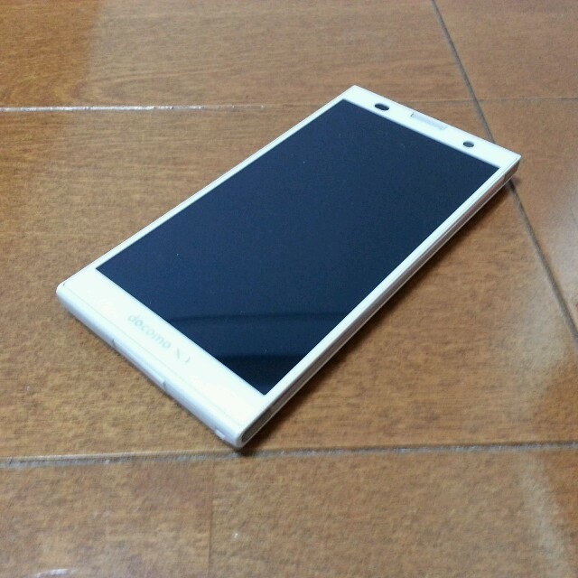 美中古品 F-06E ARROWS NX ホワイトの通販 by 1's shop|ラクマ 美中古品 F-06E ARROWS NX ホワイトの通販 by 1's shop|ラクマ
