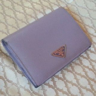 PRADA(財布)のフリマアイテム一覧 PRADA(財布)のフリマアイテム一覧
