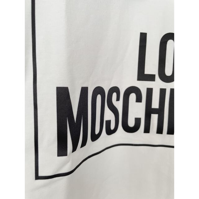 MOSCHINO(モスキーノ)の【新品】MOSCHINO モスキーノ  ロゴ ホワイト 長袖Tシャツ レディースのトップス(Tシャツ(長袖/七分))の商品写真