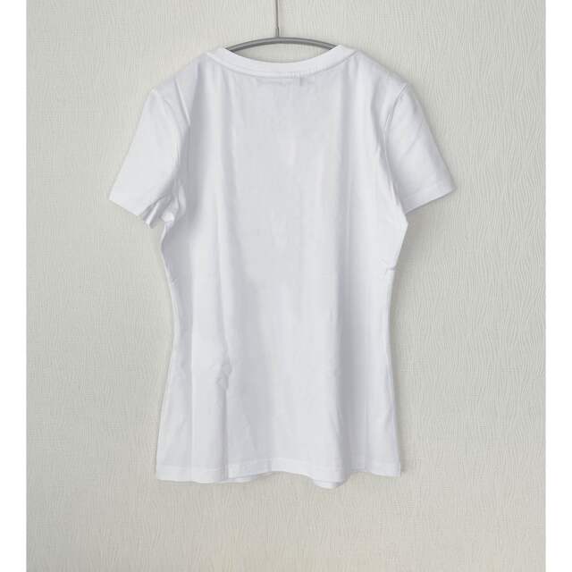 MOSCHINO(モスキーノ)の【新品】MOSCHINO ラブモスキーノ ホワイト Tシャツ レディースのトップス(Tシャツ(半袖/袖なし))の商品写真