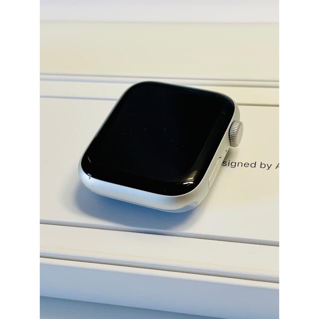 Apple Watch SE 44mm GPSモデル A2352 | www.innoveering.net