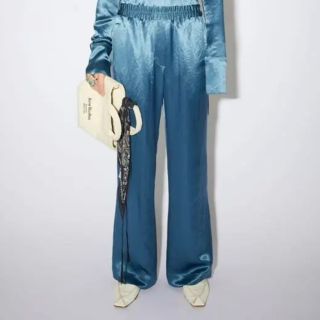 限定数のみ! 【期間限定セール中!】 Acne Studios / サテン ワイド