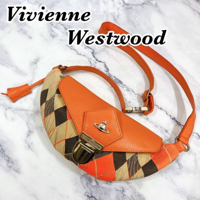 Vivienne Westwood(ヴィヴィアンウエストウッド)のヴィヴィアンウエストウッド ショルダーバッグ　ポーチ　カギ付き レディースのバッグ(ボディバッグ/ウエストポーチ)の商品写真