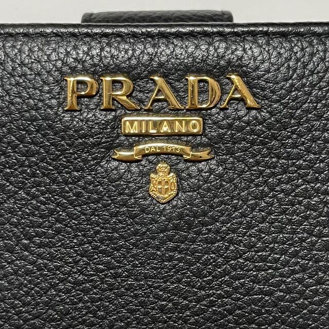 PRADA(プラダ)の極美品　PRADA プラダ　ラウンドジップ コンパクト財布 1ML018 二つ折 レディースのファッション小物(財布)の商品写真