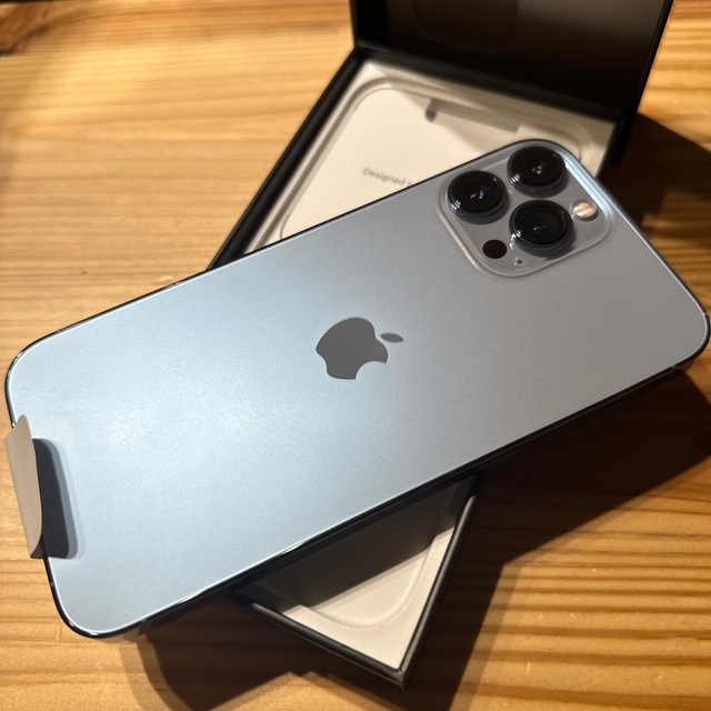 美品】香港版iPhone 13 Pro Max 256 SIMフリー海外版 - スマートフォン本体