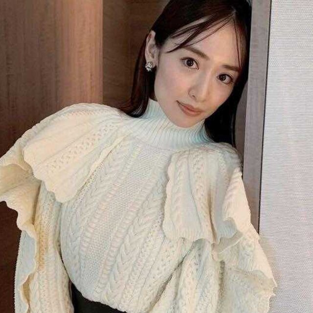 SNIDEL - 〔SNIDEL〕ケーブルデザインニットプルオーバーの通販 by ... スナイデル SNIDEL ケーブルデザインニットPO