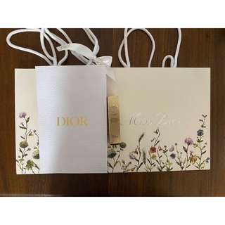 クリスチャンディオール(Christian Dior)のDior ショッパー3枚&プレステージホワイトオレオエッセンス(ショップ袋)