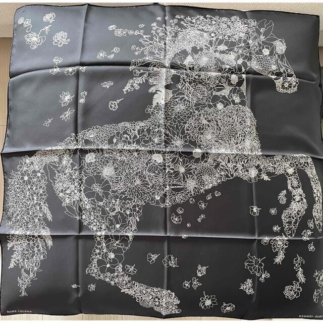 洗濯機可 エルメス 22AW 最新作スカーフ 《ローブ・レジェール》入手