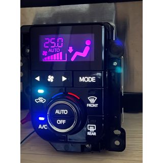 M900A ルーミー　エアコンスイッチパネル LED打ち替え品　６色オーダーOK(車内アクセサリ)