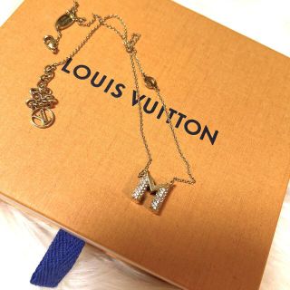 ルイヴィトン(LOUIS VUITTON)のルイヴィトン ネックレス　イニシャル “M”(ネックレス)