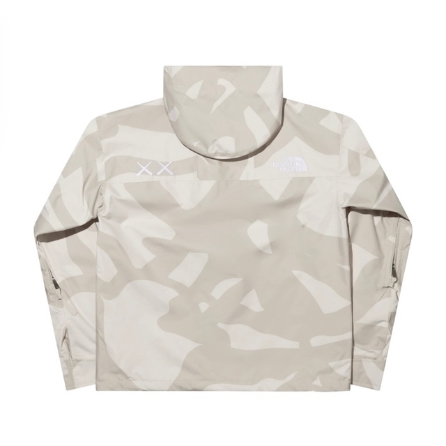 The North Face × XX KAWS mountain jacket 7