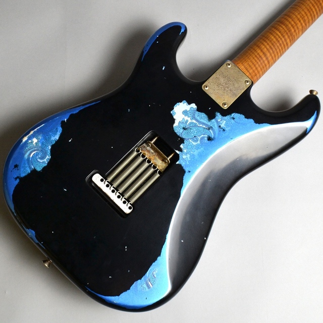 Fender(フェンダー)の【最終価格】美品 Xotic XSC-2 Black/ Blue Paisley 楽器のギター(エレキギター)の商品写真