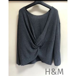 エイチアンドエム(H&M)のH&M バックひねりリボン　カットソーニット　M(ニット/セーター)