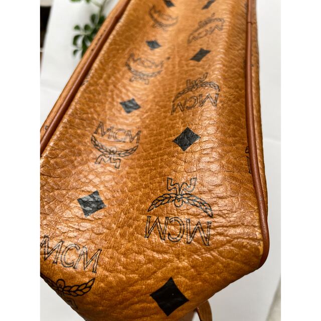 MCM - MCM セカンドバッグ 総柄 ポーチ クラッチバッグ MCM - MCM セカンドバッグ 総柄 ポーチ クラッチバッグ