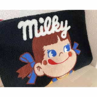 milky  ペコちゃん iPadケース ポーチ(ポーチ)