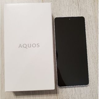 アクオス(AQUOS)のAQUOS sense6s シルバー 本体 64G(スマートフォン本体)