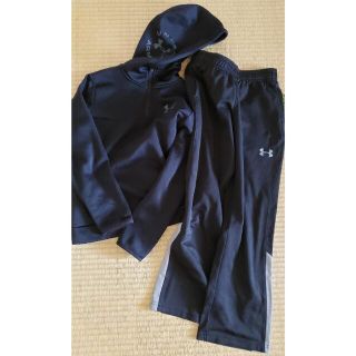 アンダーアーマー(UNDER ARMOUR)のUNDER ARMOR 2点セット(ジャケット/上着)