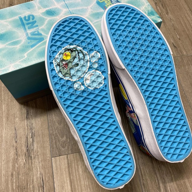 新品未使用VANS バンズ スリッポン スポンジボブ スニーカー