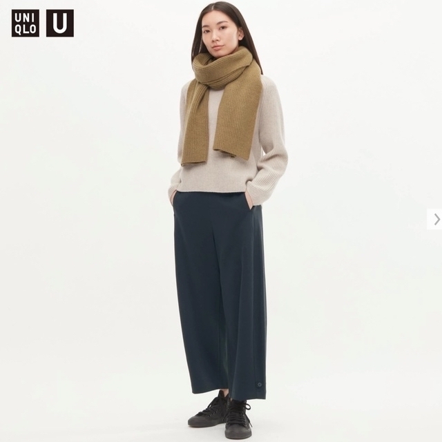 UNIQLO(ユニクロ)のUNIQLO ジャージーカーブガウチョパンツ　68BLUE レディースのパンツ(カジュアルパンツ)の商品写真