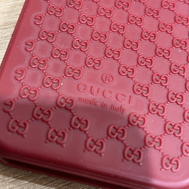 Gucci(グッチ)のGUCCI グッチ GG 携帯ケース スマホケース レディース iPhone4 スマホ/家電/カメラのスマホアクセサリー(iPhoneケース)の商品写真