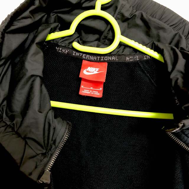 NIKE パーカー　M 黒