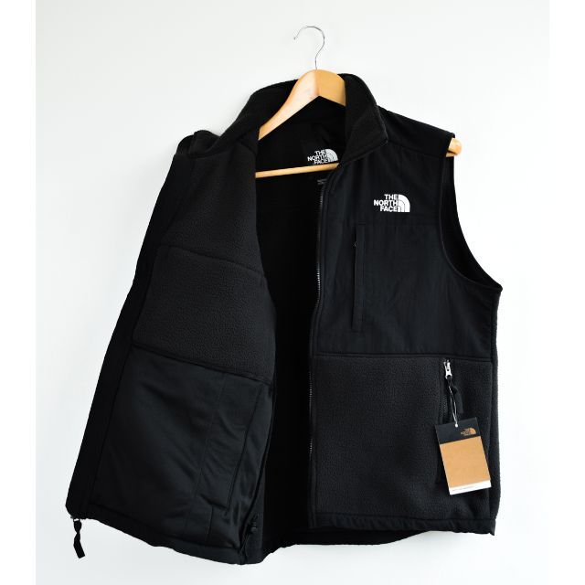 THE NORTH FACE(ザノースフェイス)の新品 THE NORTH FACE フリース デナリ ベスト　L メンズのトップス(ベスト)の商品写真