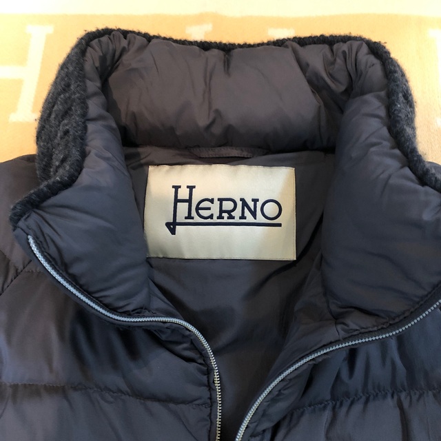 ヘルノ44ダウンジャケット   新品正規品