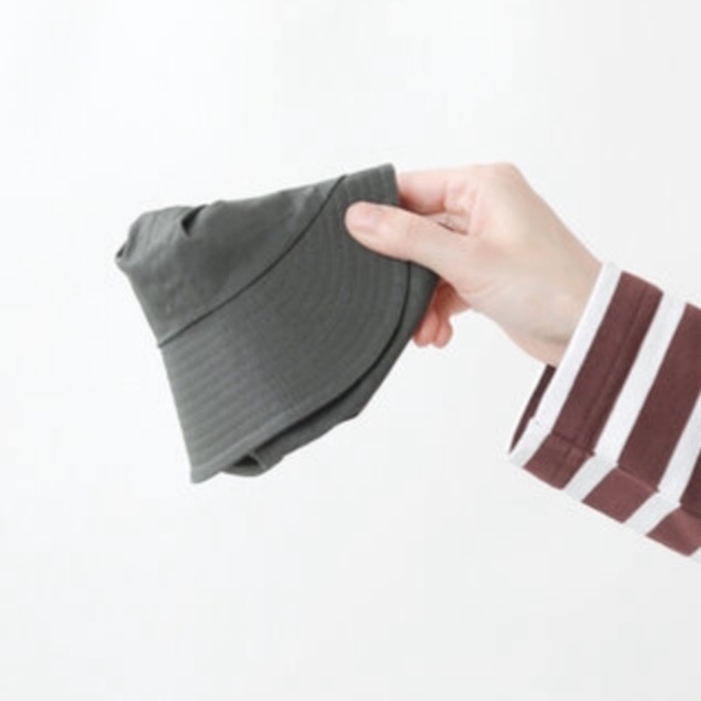 新品タグ付き‼️Nine Tailor ナインテーラーワックス加工ワークキャップ レディースの帽子(キャップ)の商品写真