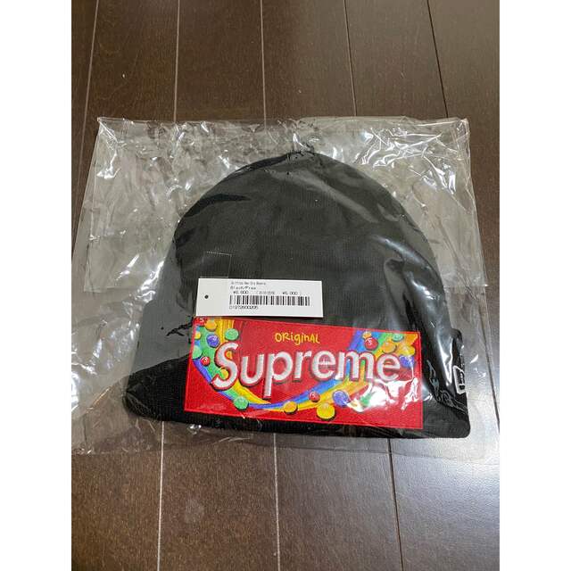 Supreme x New Era Skittles Beanie, brand new