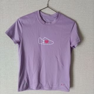 ナイキ(NIKE)のNIKE Tシャツ(Tシャツ(半袖/袖なし))