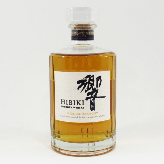 ※大阪府内限定配送※ サントリー 響 ジャパニーズハーモニー 700ml 43％ 未開栓 箱付き HIBIKI ウイスキー お酒 Suntory【中古】【送料無料】 食品/飲料/酒の酒(ウイスキー)の商品写真