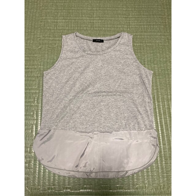 COMME CA ISM(コムサイズム)のコムサイズム ノースリーブ Mサイズ レディースのトップス(Tシャツ(半袖/袖なし))の商品写真