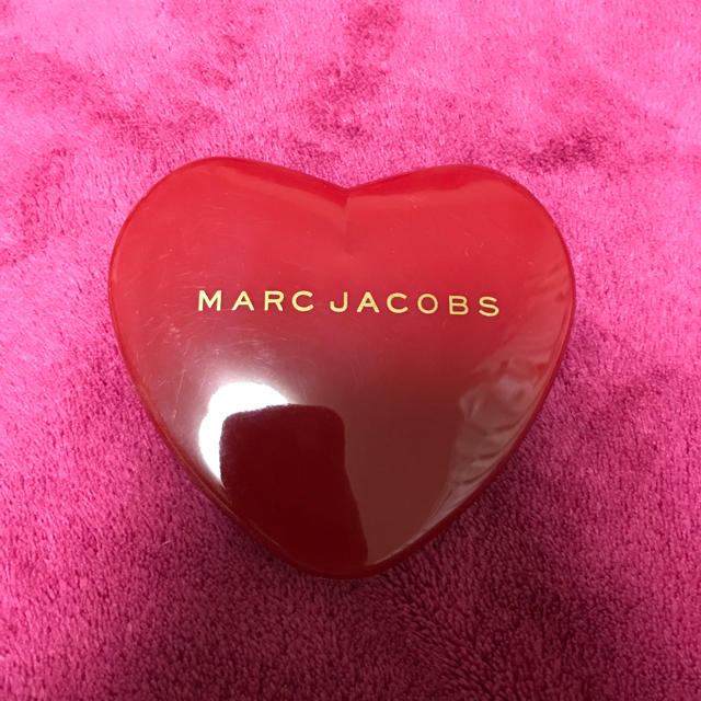 MARC JACOBS(マークジェイコブス)のmark jacobs ハート型ミラー レディースのファッション小物(その他)の商品写真