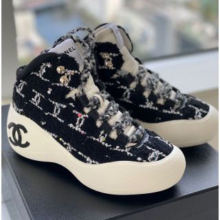 シャネル(CHANEL)のCHANEL スニーカー　稀少(スニーカー)