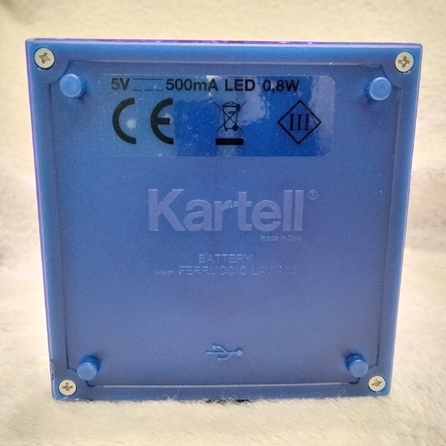 kartell(カルテル)のKARTELL バッテリー 充電式 テーブルランプカルテル テーブルライト インテリア/住まい/日用品のライト/照明/LED(テーブルスタンド)の商品写真