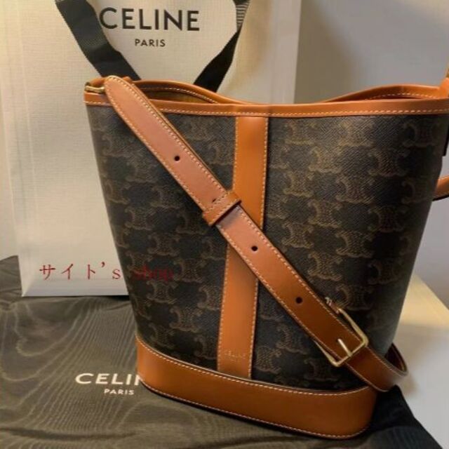 お得格安 celine スモールカメラバッグ トリオンフキャンバスタンの