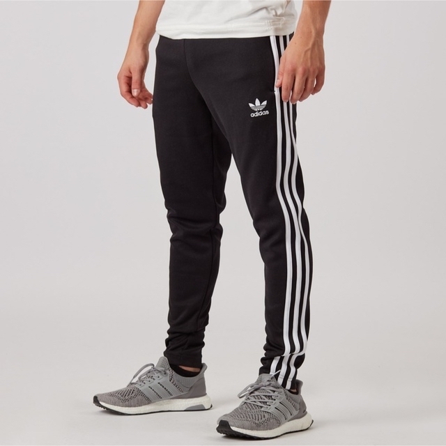 adidas(アディダス)のadidas originals Open Hem SST TP メンズのパンツ(その他)の商品写真