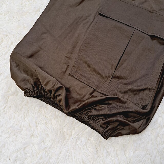 Gucci(グッチ)の【GUCCI】カーキ バルーンスカート 40 大きいサイズ レディースのスカート(ひざ丈スカート)の商品写真