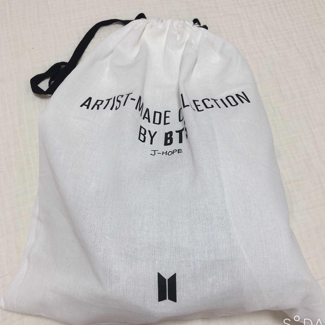 J-HOPE SIDE BY SIDE MINI BAG ホビ　サバサ エンタメ/ホビーのタレントグッズ(アイドルグッズ)の商品写真