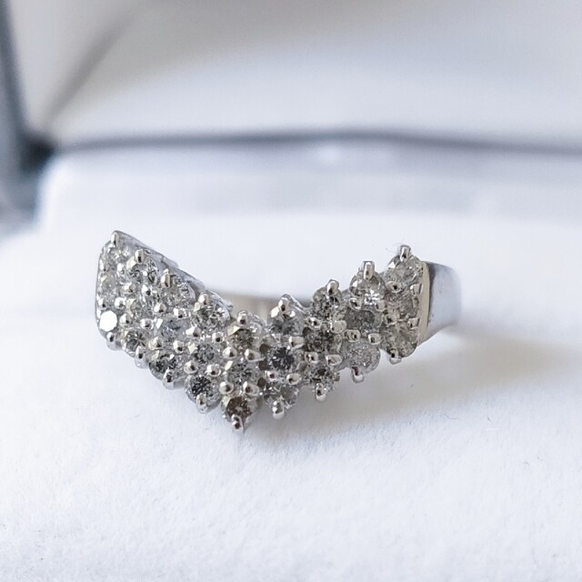 ダイヤモンド V字 リング Pt900 0.50ct 4.9g | diamundialfuturos