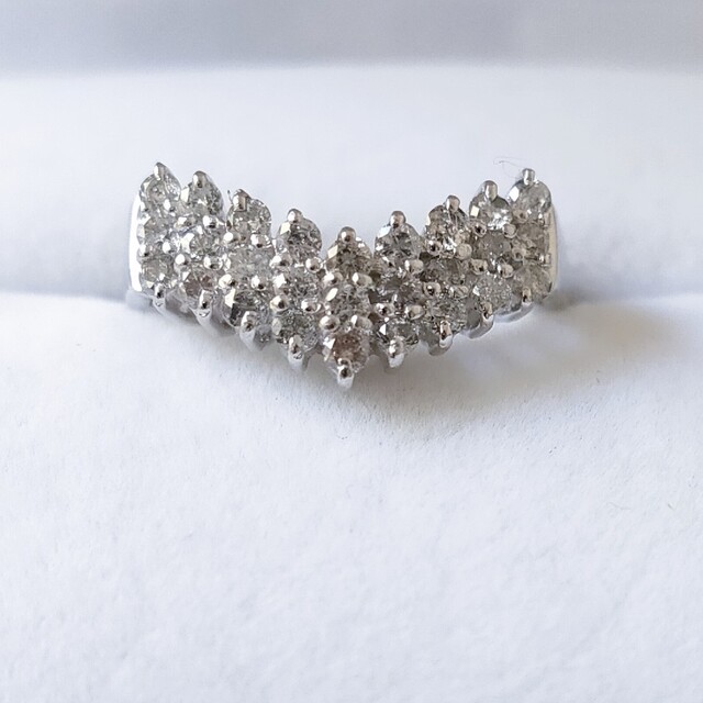 ダイヤモンド V字 リング Pt900 0.50ct 4.9g | diamundialfuturos