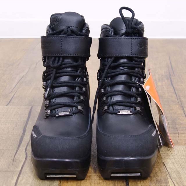 未使用 クリスピー CRISPI BCクロカン スキーブーツ GORE-TEX 未使用 クリスピー CRISPI BCクロカン スキーブーツ GORE-TEX