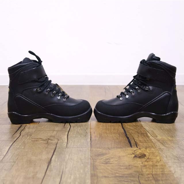 未使用 クリスピー CRISPI BCクロカン スキーブーツ GORE-TEX 未使用 クリスピー CRISPI BCクロカン スキーブーツ GORE-TEX